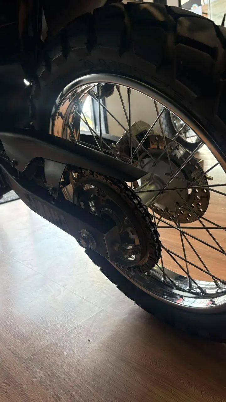 XTZ 250 LANDER CONNECTED - Foto 2