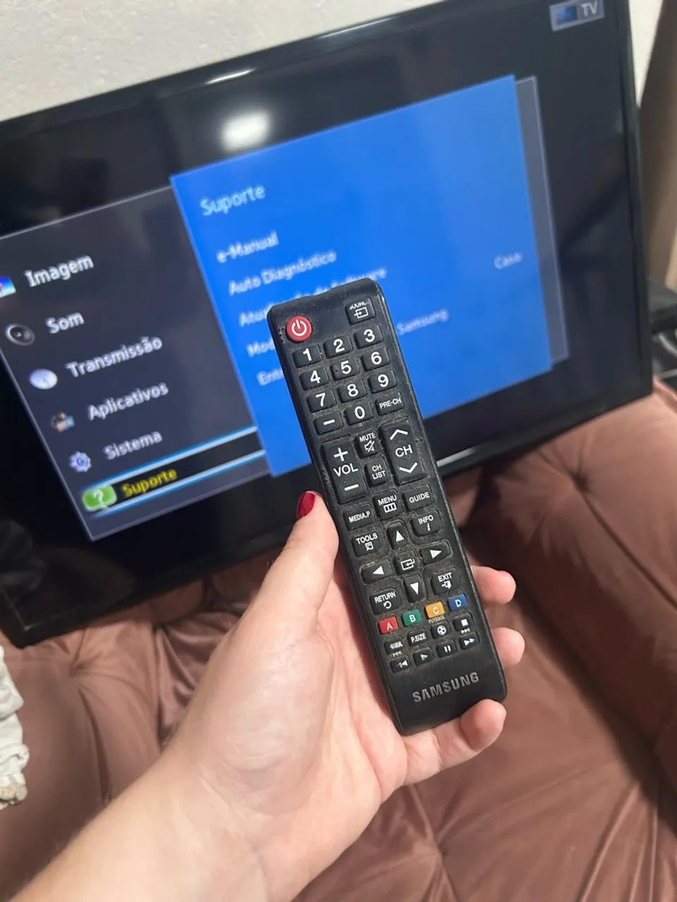 Televisão 32 polegadas samsung- NÃO É SMART