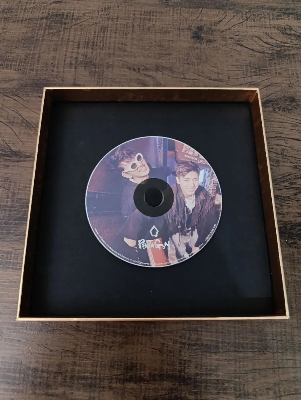 Box Pentagon K-POP - Foto 3