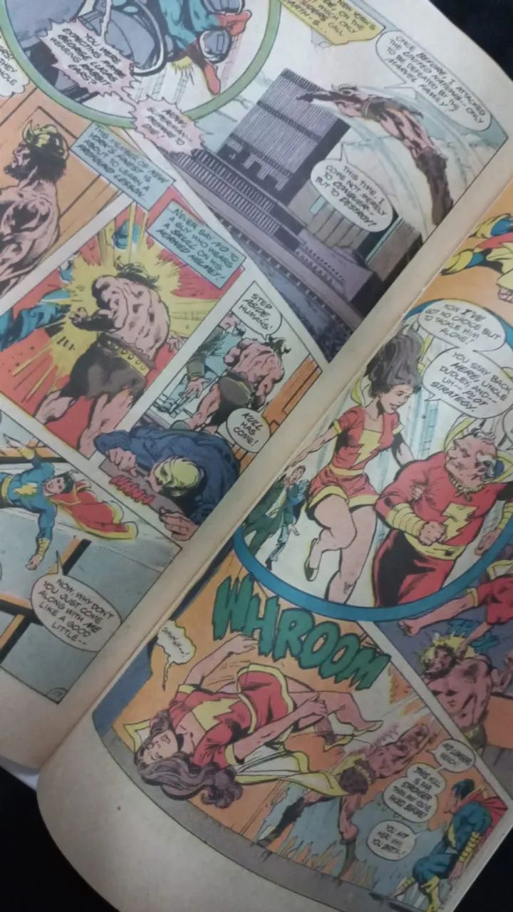 HQ Importada Shazam DC Comics  - Foto 2