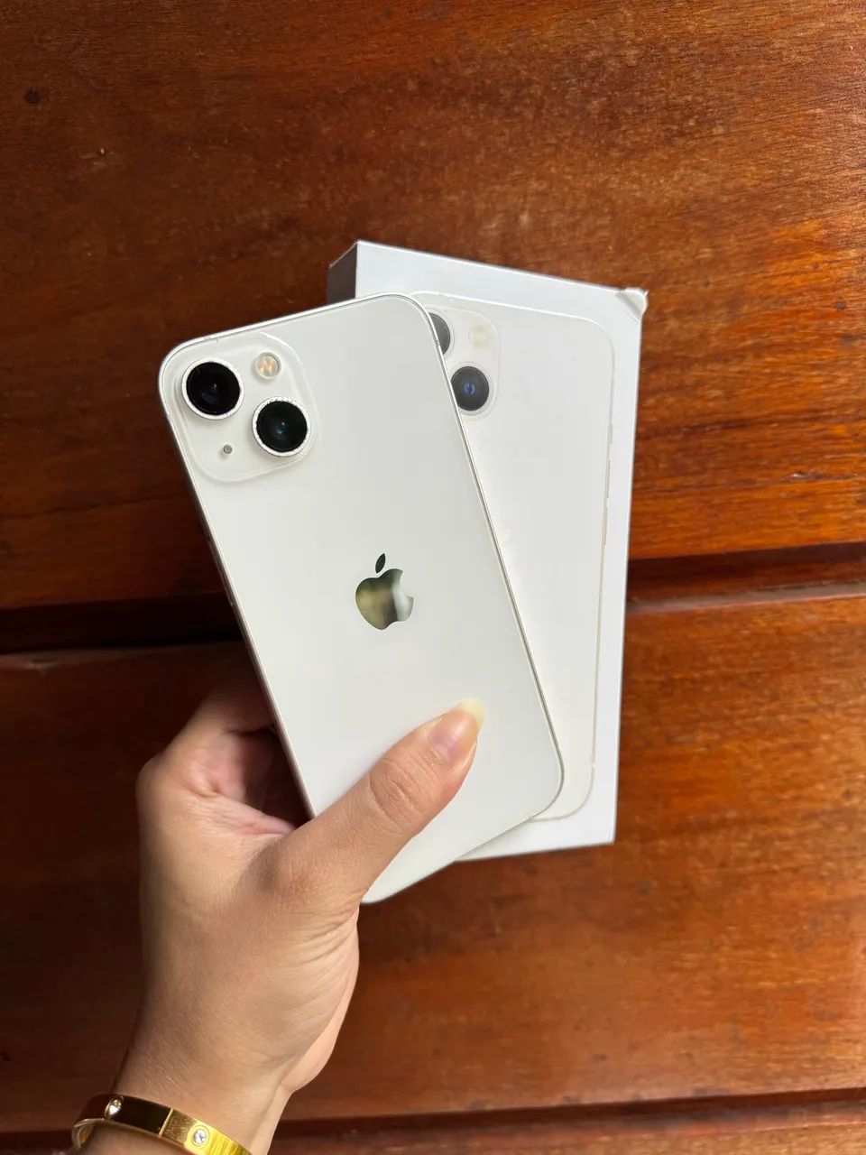 Apple iPhone 13 ホワイト 本体 256GB 容量81% iPhone 13, 256GB - Celulares e Smartphones - Novo Buritizal
