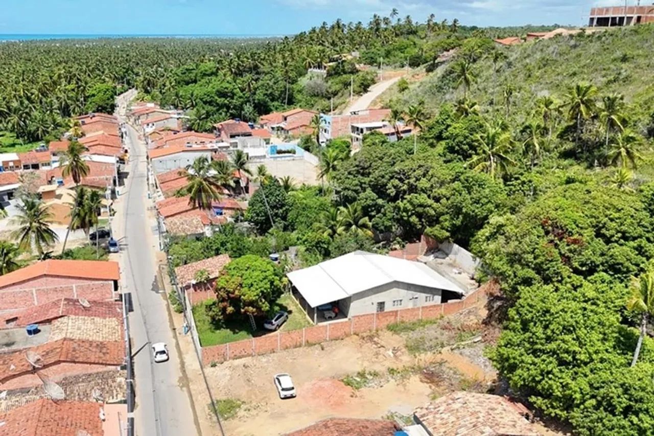 Excelente terreno em Porto de Pedras: Espaço e Conforto