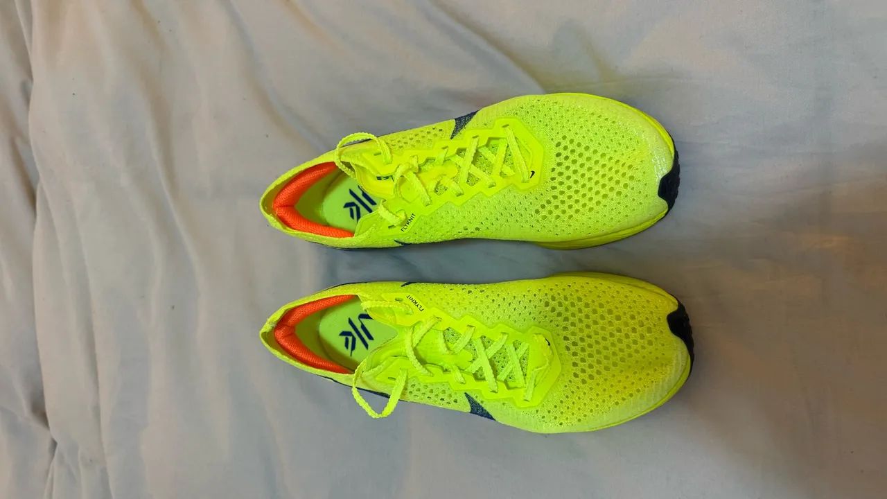 Zoom fly Nike