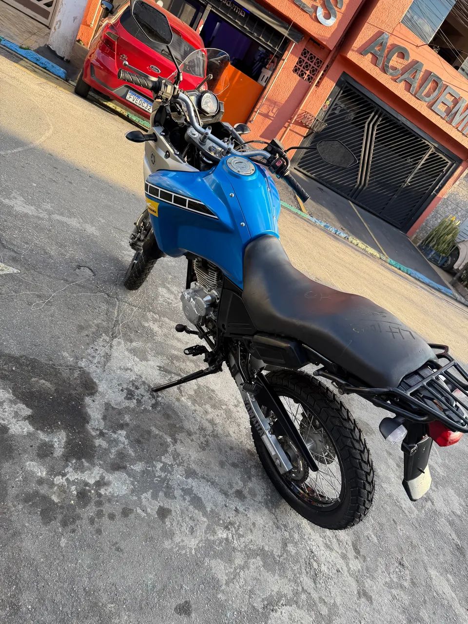 Tenere 250 