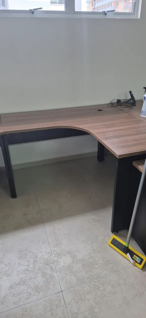 Mesa em L 1,35x1,35