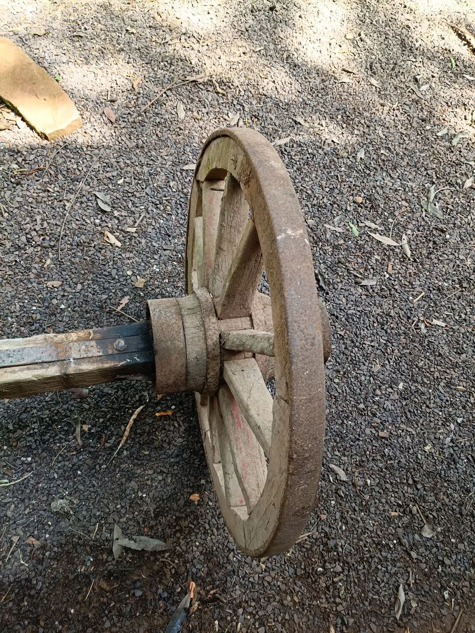Par de rodas dianteiras com eixo  - Foto 2