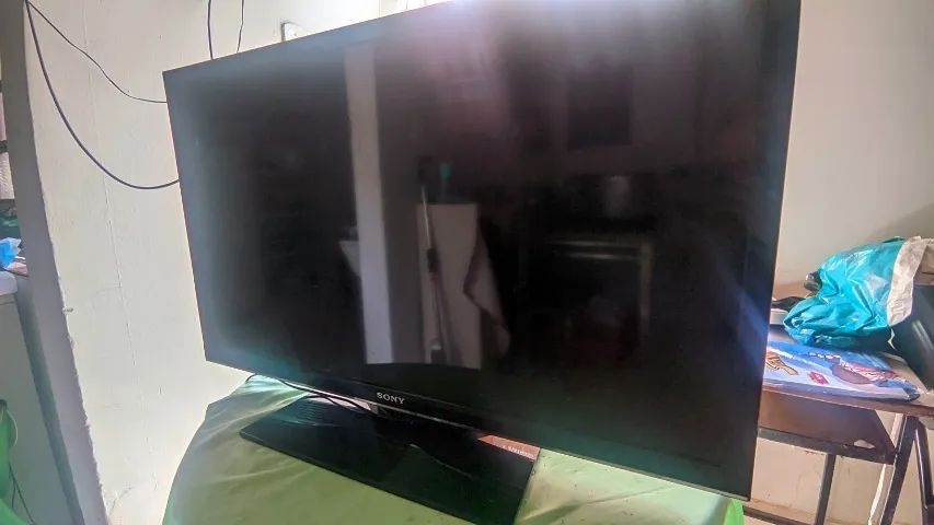 TV Sony 40'' - LEIA O ANÚNCIO