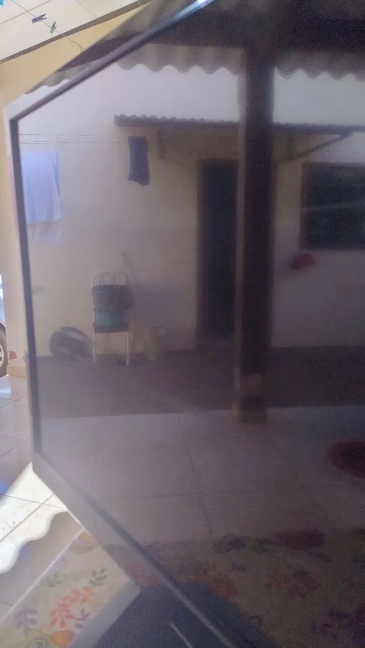 TV 28" LG - Modelo 28LN500B - Foto 2