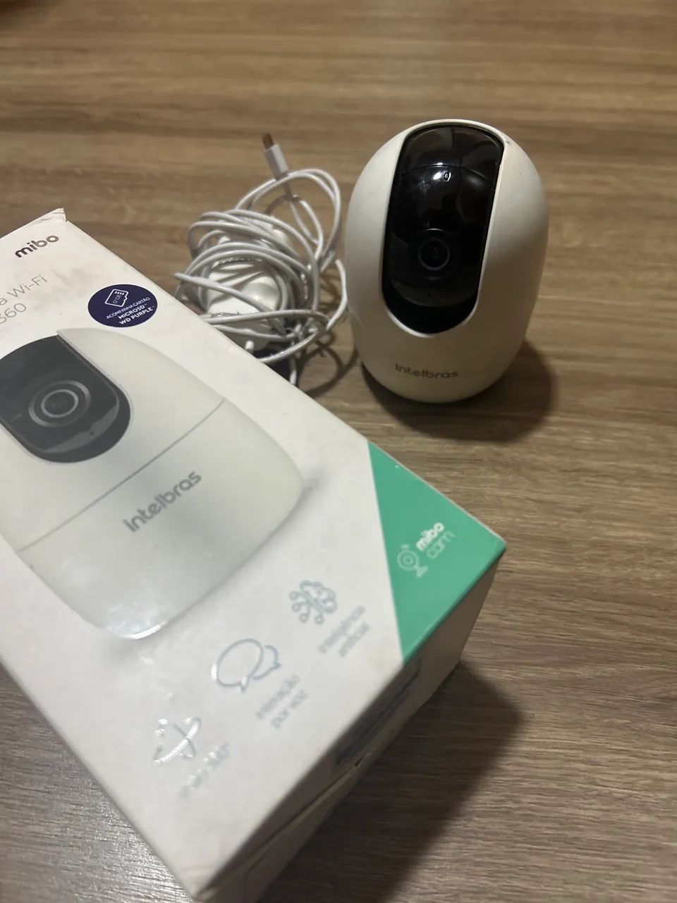 Câmera interna Wi-Fi Full HD 360 Intelbras - Foto 2