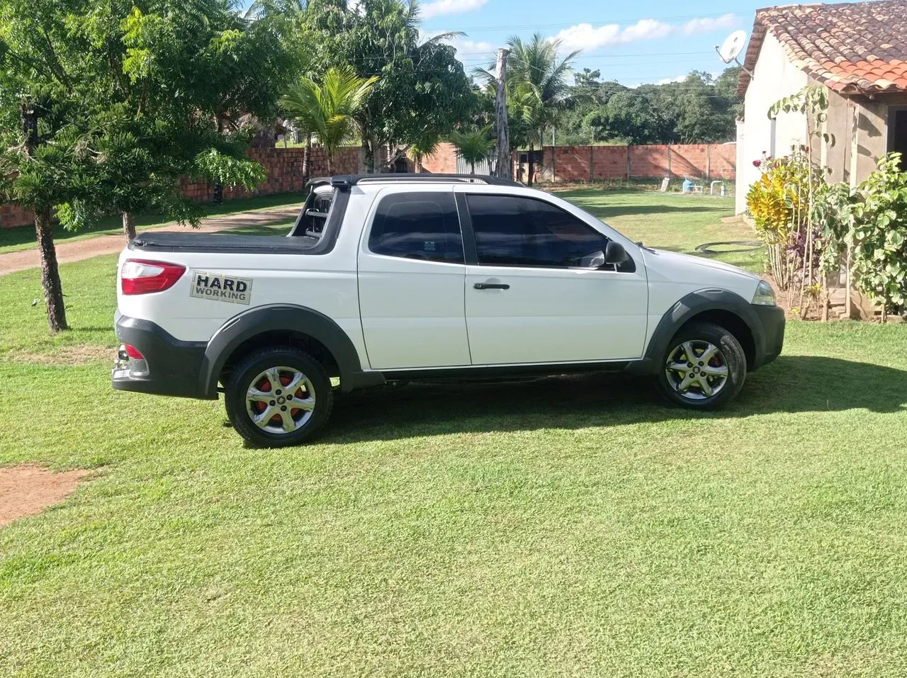 Fiat Strada Working 1.4 MPI Fire Flex 8V CD 2016 - Foto 2