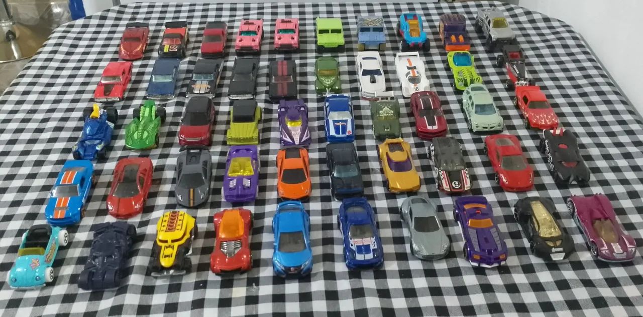 Lote Carrinhos Hot Wheels 