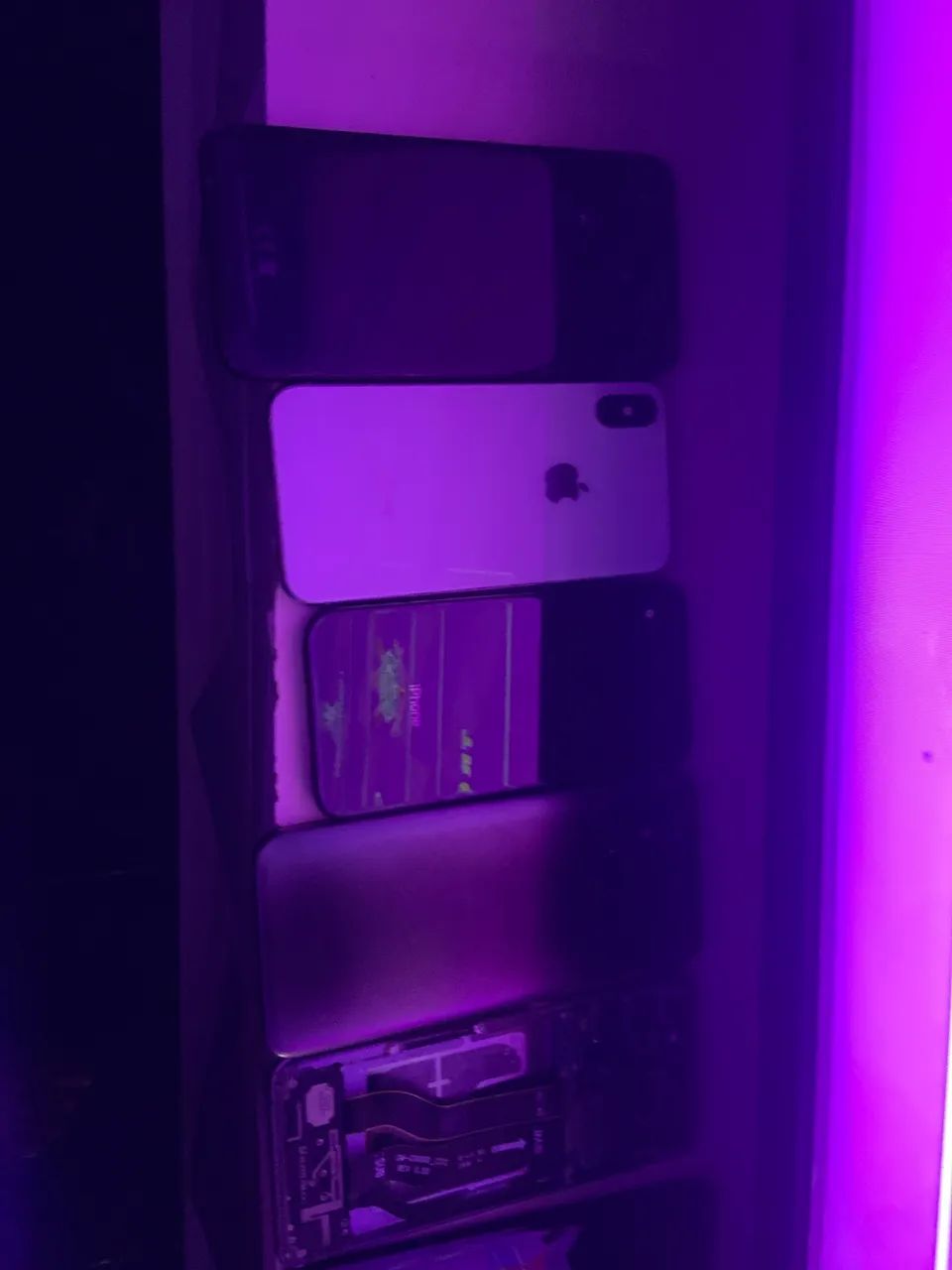 iPhones pra retirar de peças, iPhone 11 64 gb perfeito pegando normalmente 