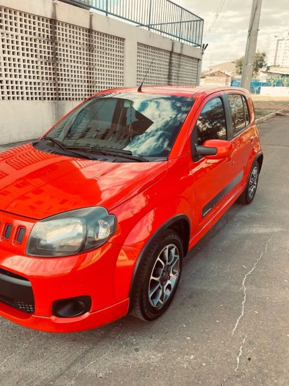 Fiat Uno Sporting 1.4 EVO Fire Flex 8V 4P 2013 - Foto 4