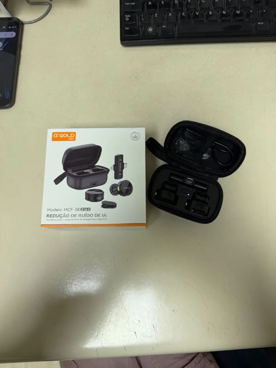 Microfone Duplo Sem Fio ?GOLD Pro MCF-382