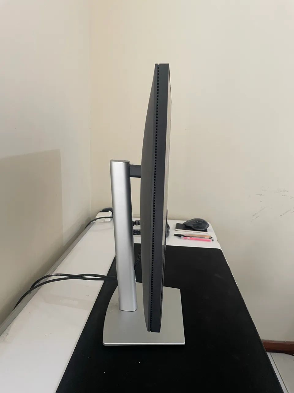 Monitor Dell P2722H 27? IPS Full HD - Foto 3