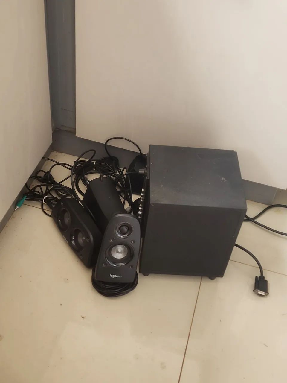 Logitech z506