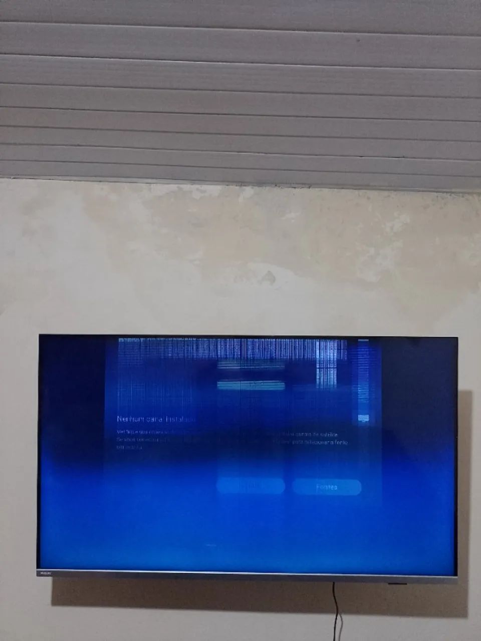 Smart TV Philips 50" com defeito