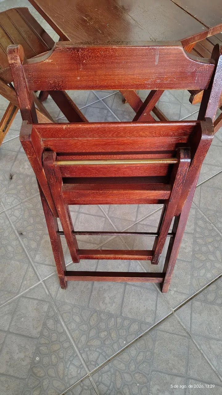 Conjunto de mesa e cadeiras dobráveis - Foto 3