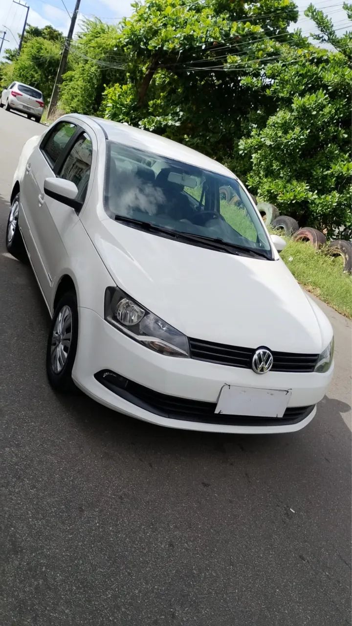 Volkswagen Voyage 2013