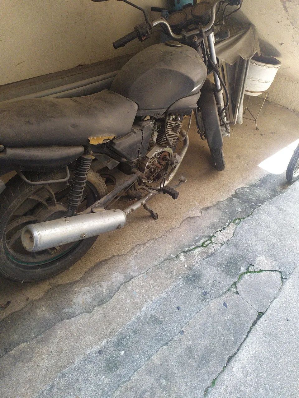 ybr 125 E  - Foto 3