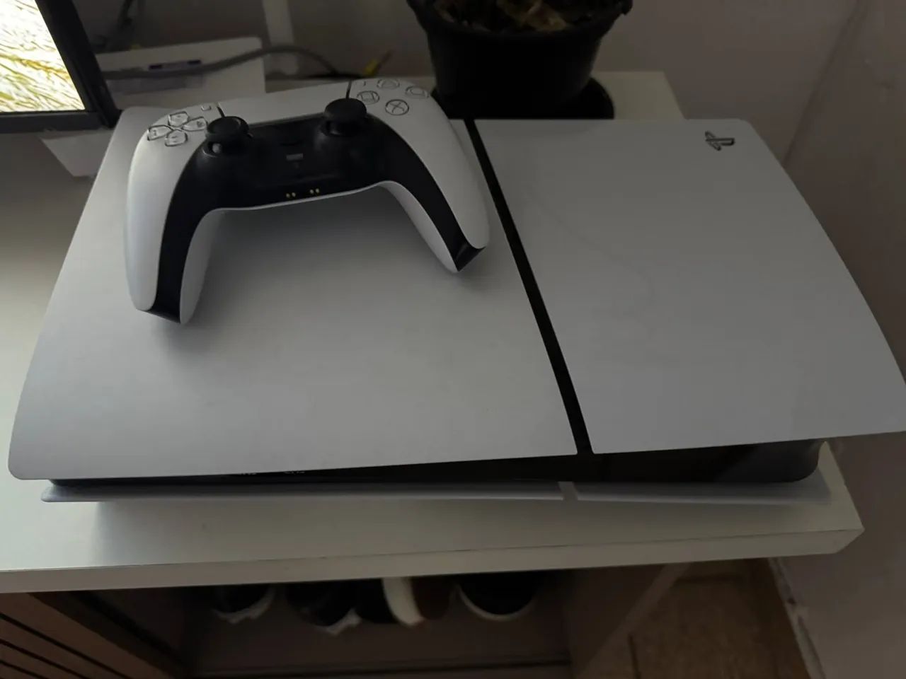 PS5 Slim com leitor 