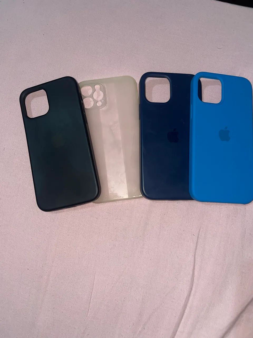 Capinha ip 12/12 pro  - Foto 3