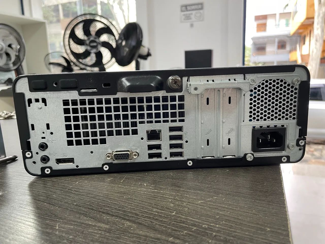Computado HP Prodesk, 8Gb ram, i3 7ª, 240gb SSD - Foto 2
