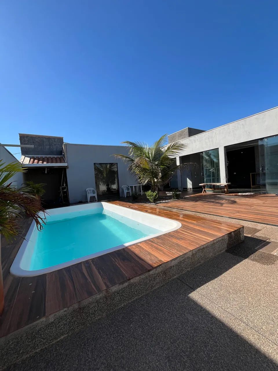 VENDO CASA e TERRENO - Foto 4