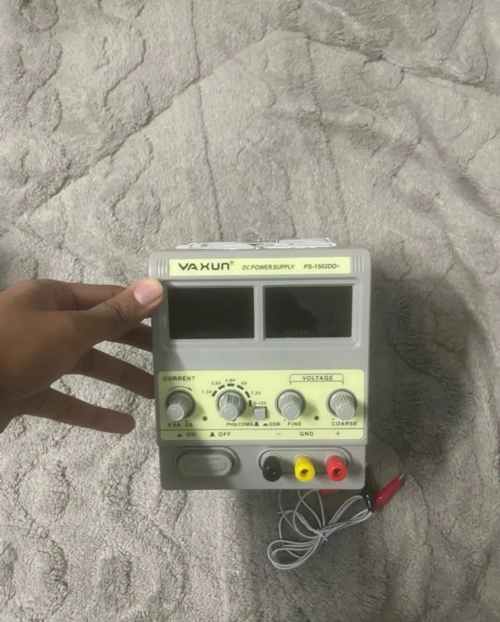 Fonte de bancada 127v - Foto 2