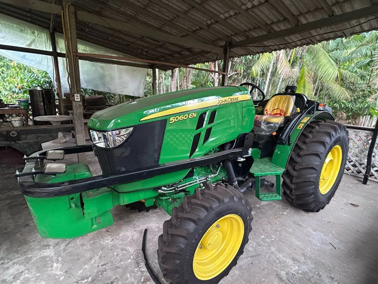 Trator Jonh Deere  - Foto 3