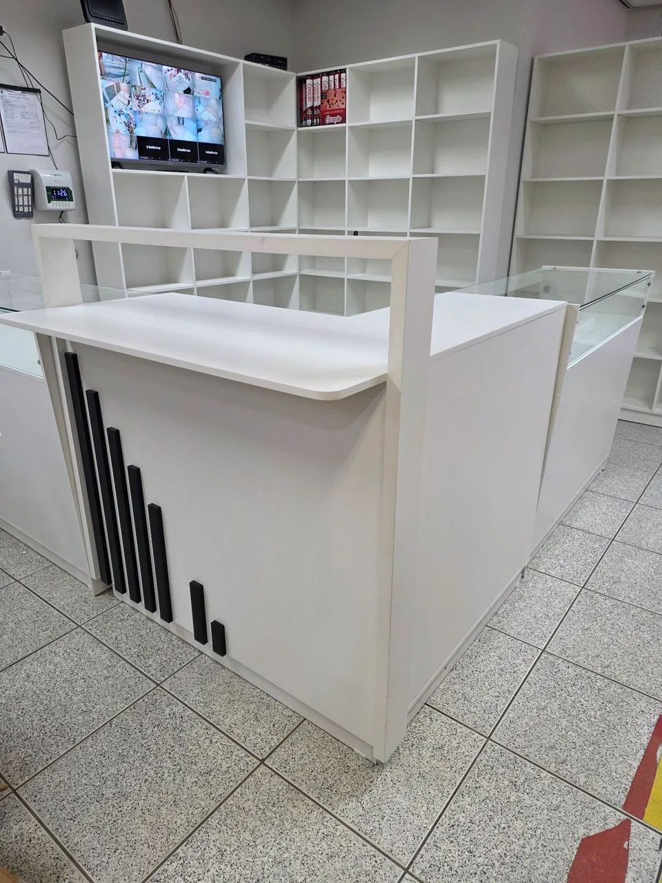 BALCÃO CAIXA EM MDF
