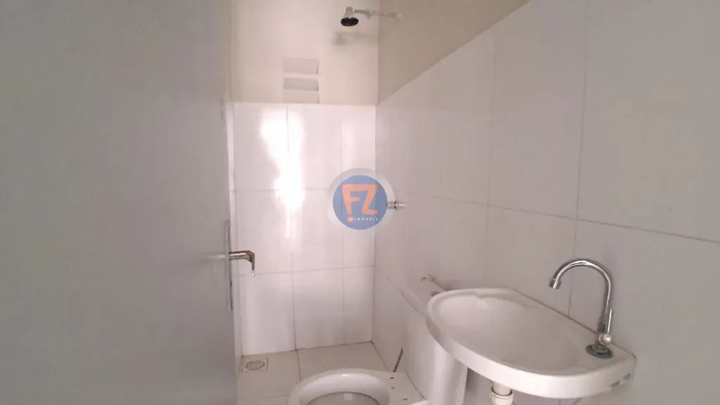Locação de Comercial / Loja na cidade de Fortaleza - Foto 4