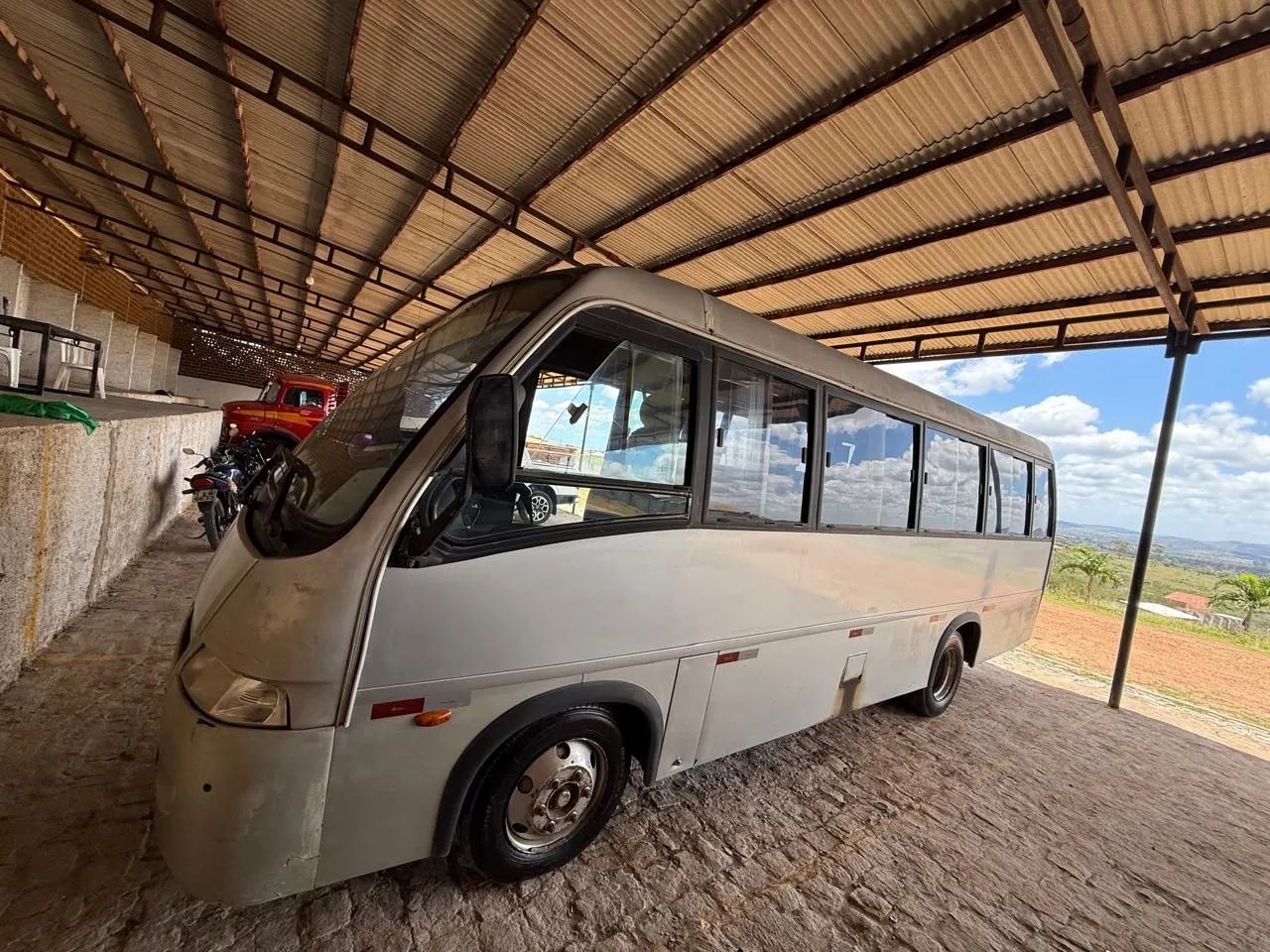 Microônibus Marcopolo/Volare A8 2005