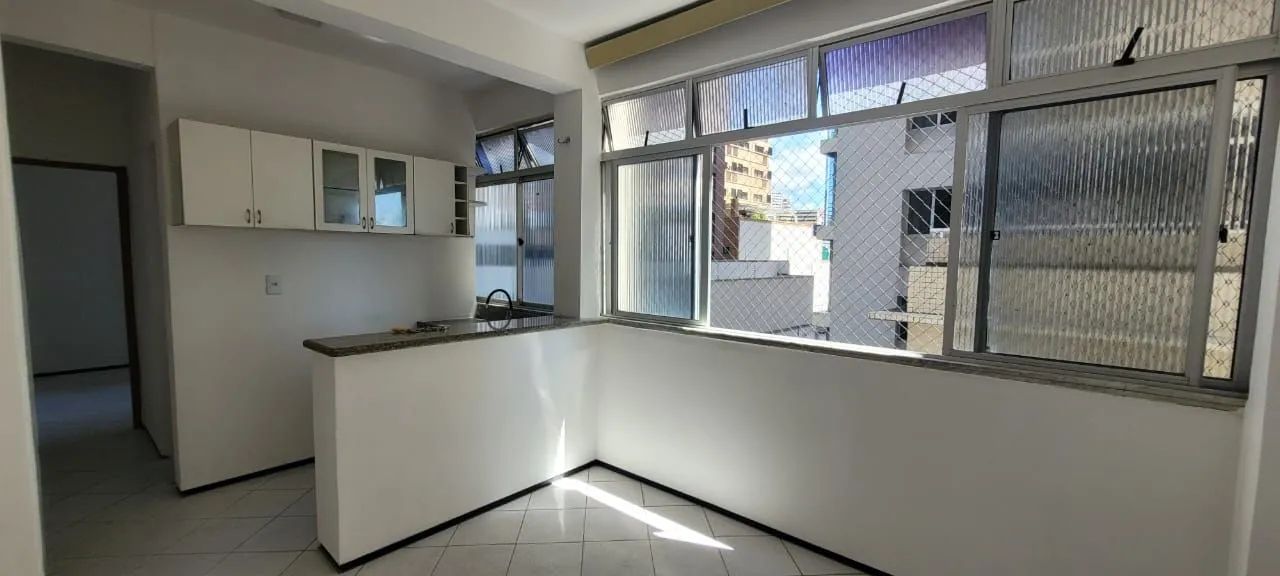 Apartamento Compacto Para Alugar na Beira-Mar 