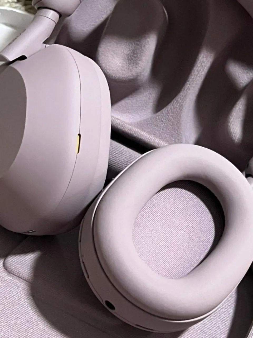 Fone Sony WH-1000XM5 - Cor Rosa - Fones de Ouvido - Taguatinga