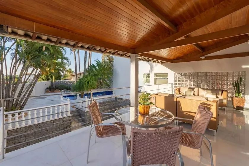 Casa à Venda - Bandeirantes, 5 Quartos, 606 m2 - Foto 5