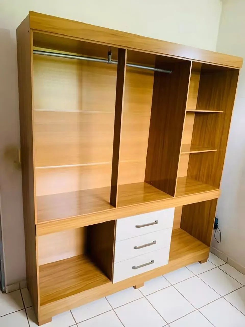 Guarda roupas novos  - Foto 2