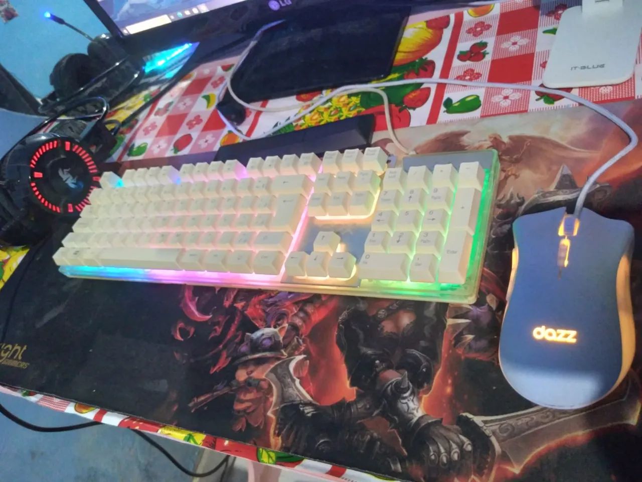 Troco pc por iPhone 11 - Foto 2