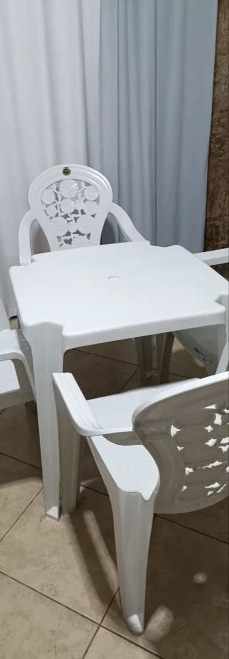 Mesa Plástica 