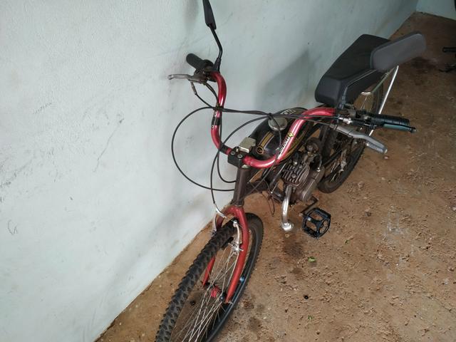 Vendo ou troco motorizada - Foto 3
