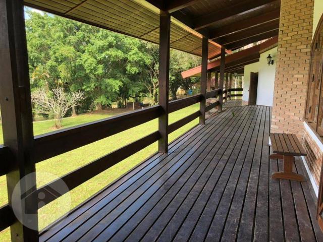Chácara com 6 dormitórios para alugar, 145200 m² por R$ 2.600 - Vila Medeiros - Caçapava/S