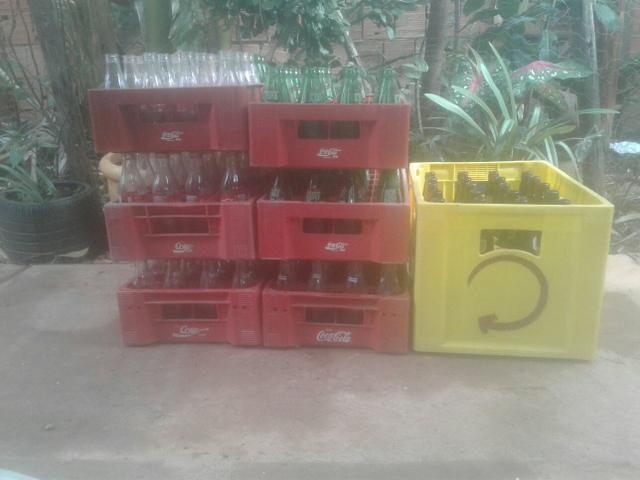 Vasilhames de refrigerante e de cerveja