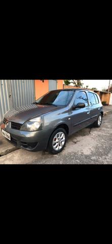 Vendo Clio 2007 8 válvulas - Foto 7