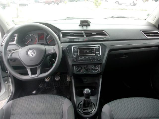 VW Novo Voyage 1.6 - Foto 2