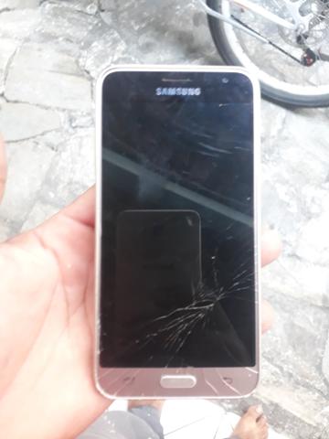 Vendo leia a descricao Moto C e sansung j3 - Foto 2