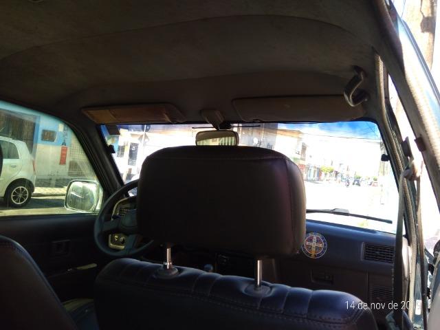 Pick-up, Toyota hilux, verde, bem conservada
