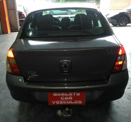 Clio Sedan Authent. 1.0 - 2007 - Foto 4