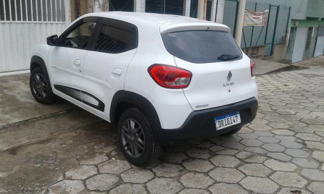 Renault Kwid 2018 Intense completo, câmera de Ré, multimídia etc.R$32.500,00