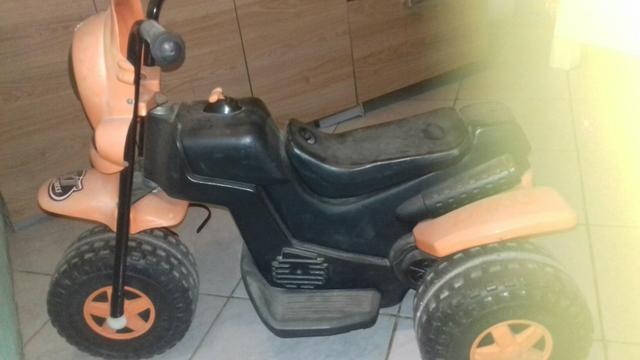 Motoca eletrica falta a bateria - Foto 3