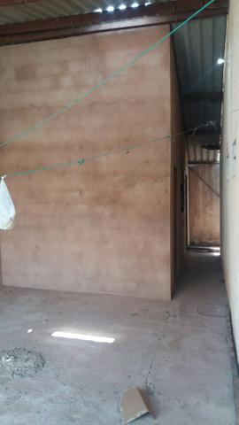 Oportunidade Vendo ou troco por carro Ágio Casa Aguas Lindas R$20.000 - Foto 3